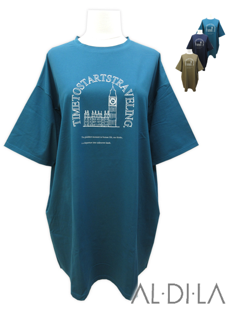 <AL・DI・LA /アル・ディ・ラ>チュニック感覚で着られるロング丈のプリントTシャツです。(撮影サイズ:F)