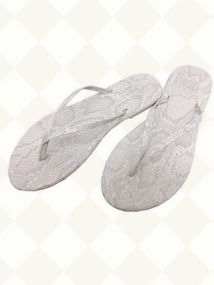 パイソン柄ビーチサンダル