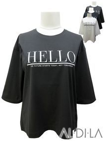 AL・DI・LA HELLOプリント七分袖Tシャツ
